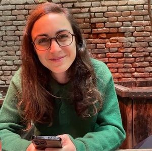 Meet your Posher, Irina